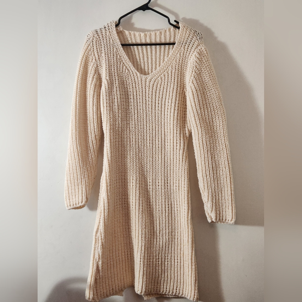 Elegant Cream Knit Dress